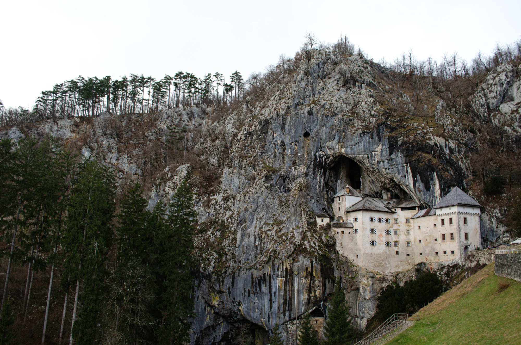 Predjama Castle 1